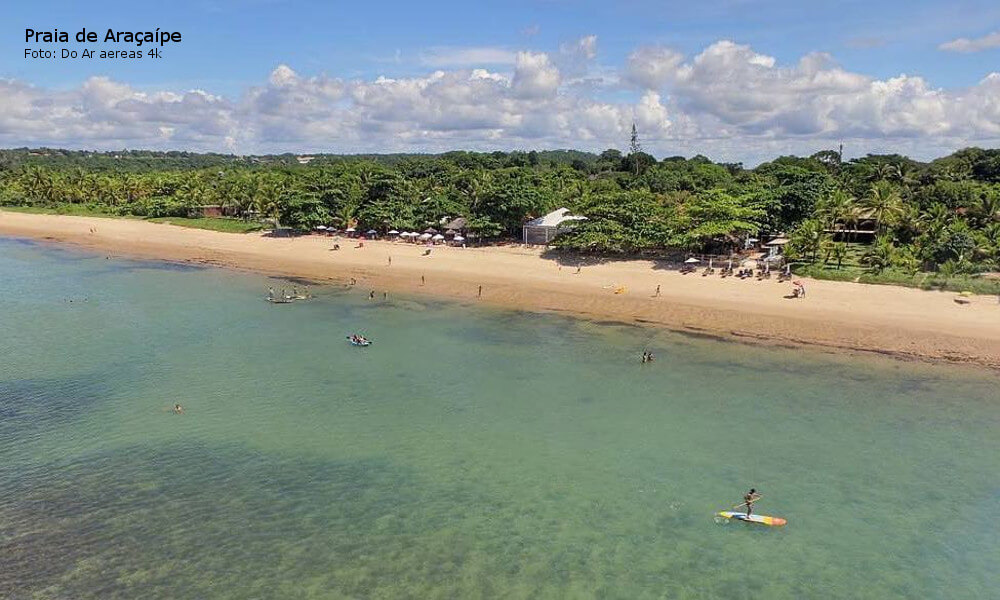 Praia de Araçaípe - Arraial d'Ajuda, Porto Seguro, Bahia.